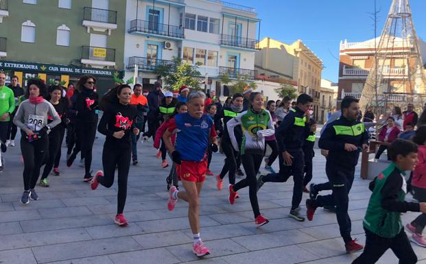 Cerca de un centenar de quintanenses despidieron el año corriendo la San Silvestre