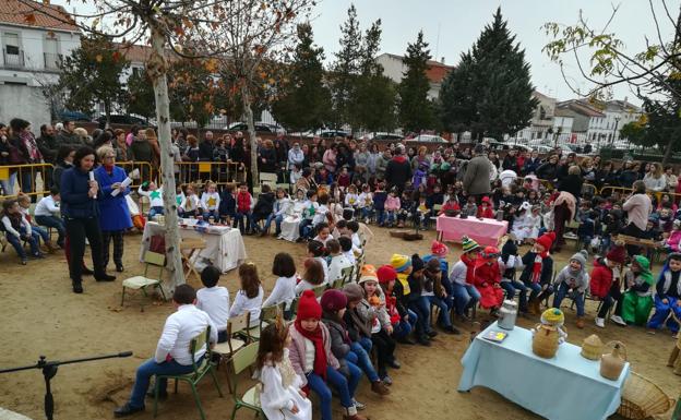Los pequeños inauguraron la Navidad con los Portales de Belén vivientes