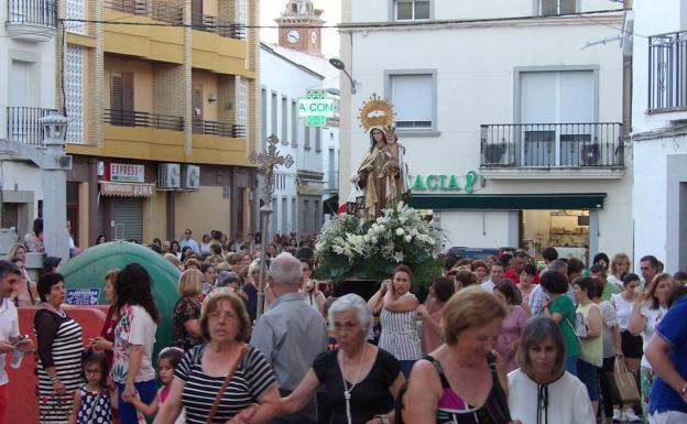 El Camino de Zalamea se rinde ante la Virgen del Carmen un año más