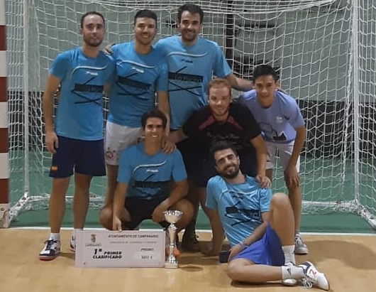 El equipo 'Kintana' de fútbol sala campeón de las '24 horas' de Campanario por sexto año