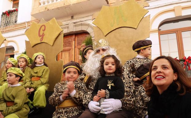 Los Reyes Magos dejaron magia e ilusión en las calles de Quintana