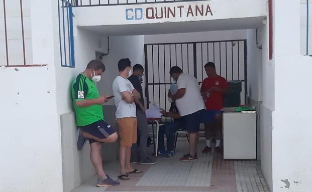 El CD Quintana libre de coronavirus a 24 horas del partido ante la Cruz Villanovense