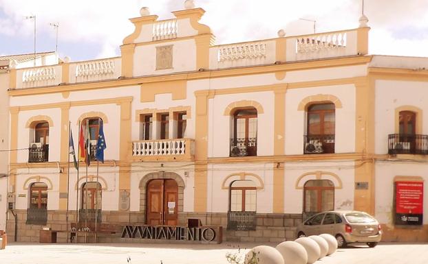 El alcalde informa que en Quintana no hay ningún caso de Covid-19