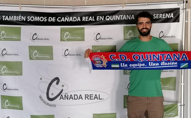 Fernan Tena renueva con el CD Quintana
