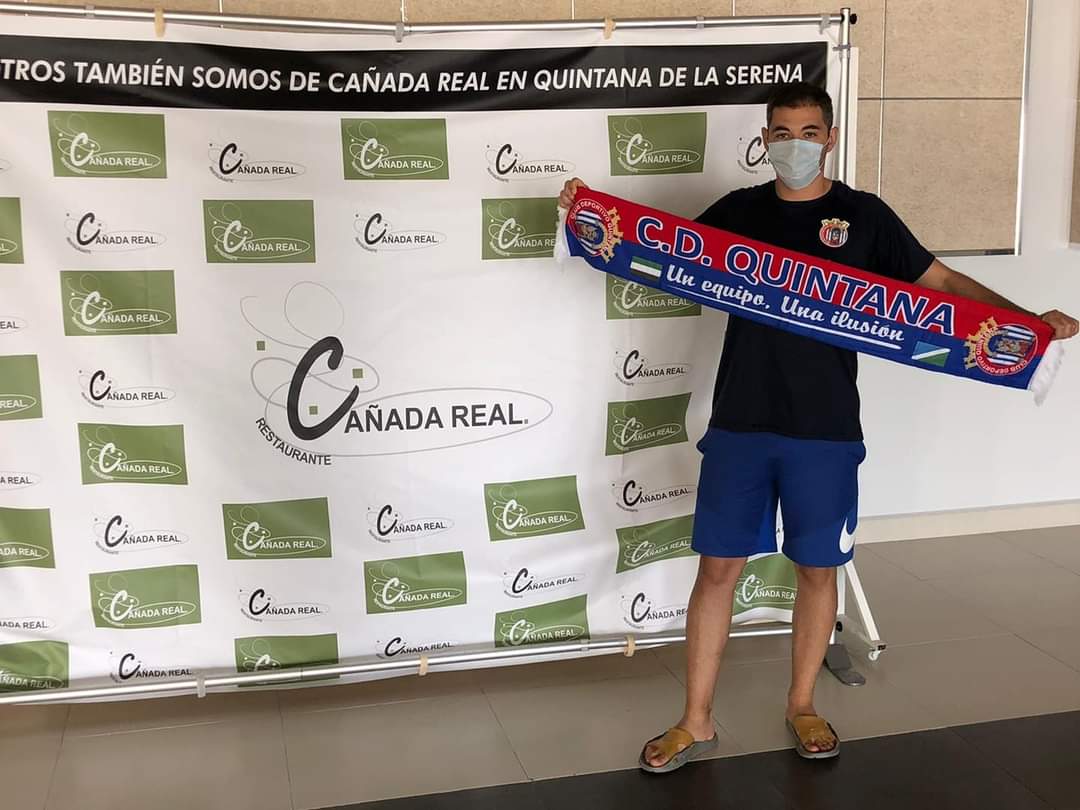 Chema continuará en las filas del CD Quintana
