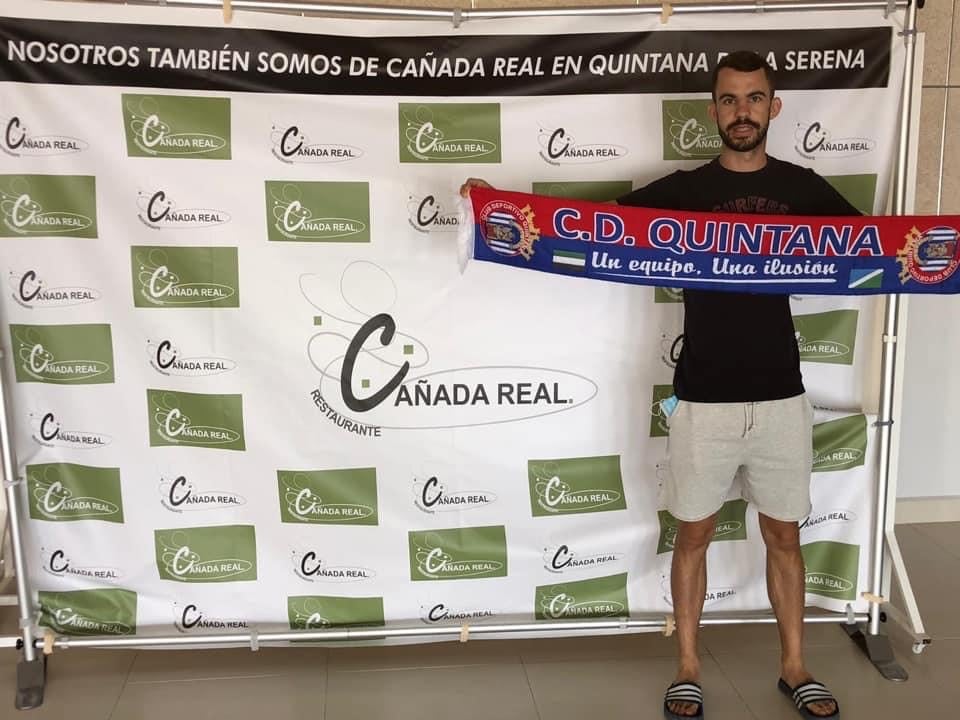 'Cartón', seguirá en el CD Quintana esta temporada
