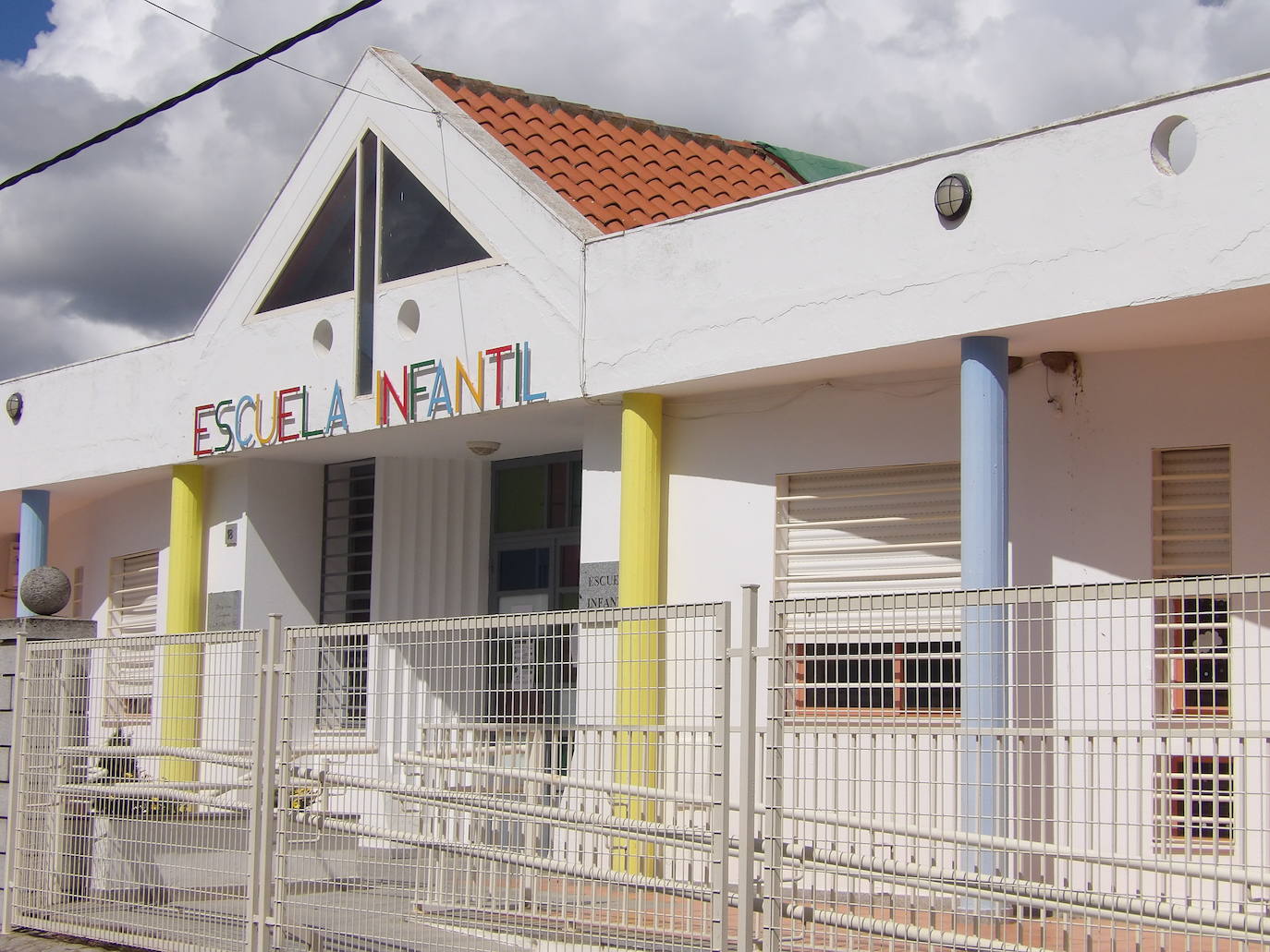La escuela infantil retrasa la vuelta de los alumnos por la situación sanitaria de la localidad