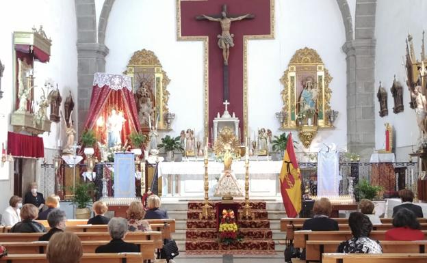 Quintana celebra el Día de la Hispanidad con una misa adaptada a la nueva normalidad