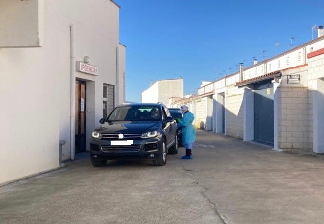 El centro de salud realiza test rápidos de antígenos desde esta semana