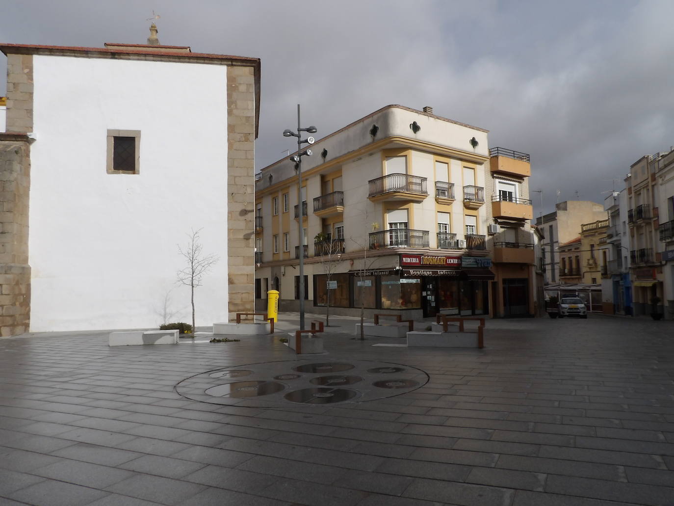Cierra el comercio no esencial y la hostelería de manera obligatoria