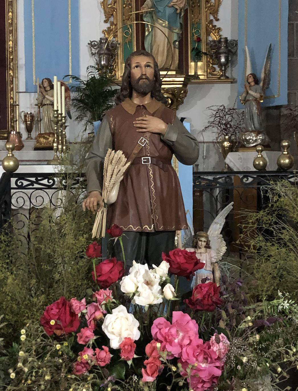 La Virgen de Fátima se quedó sin procesión y San Isidro, sin romería