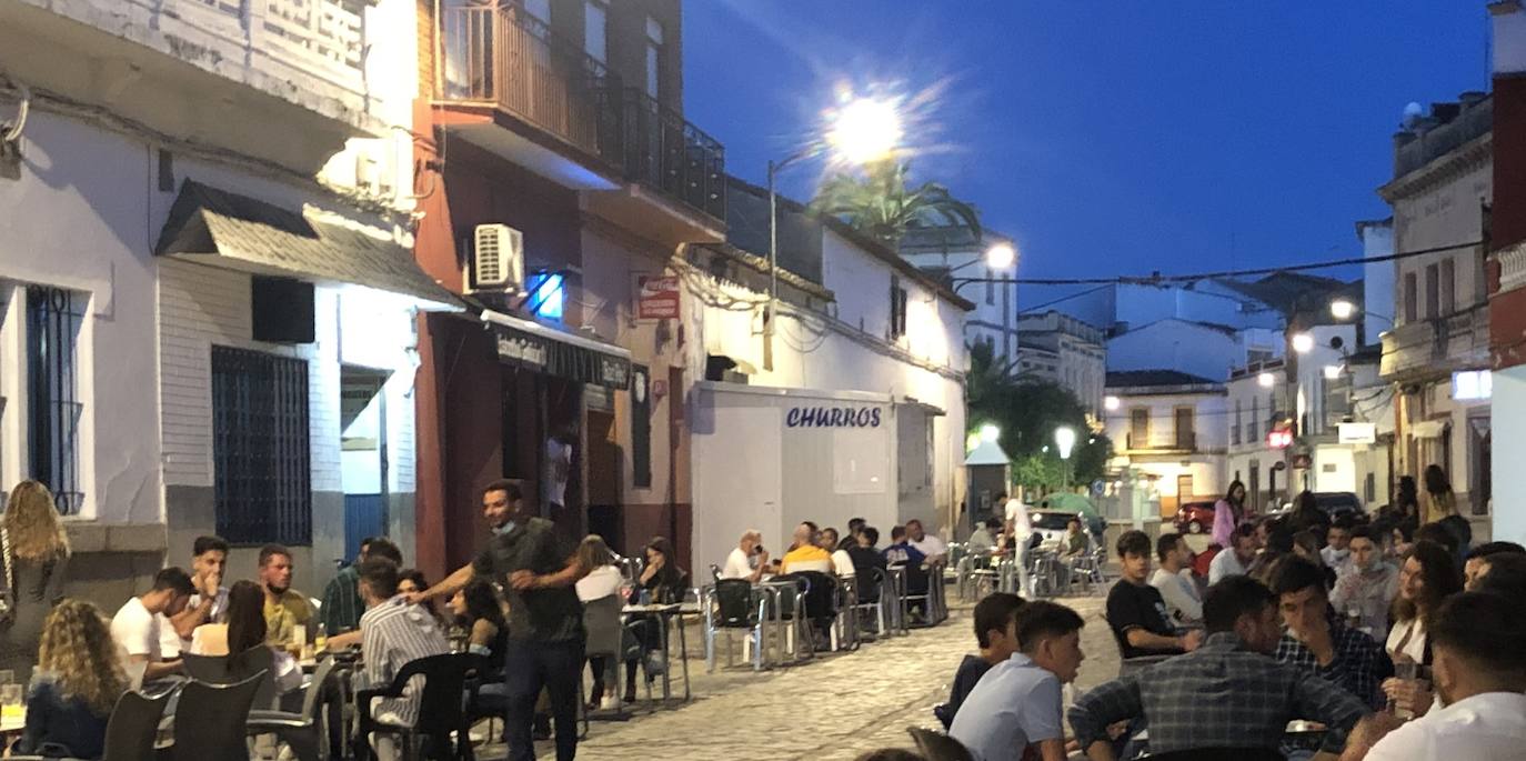 Nuevas restricciones en Extremadura al pasar a nivel 2 de alerta sanitaria
