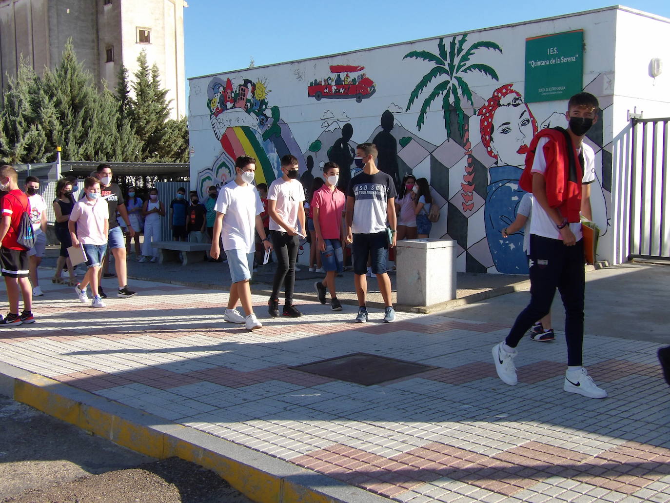 La vacunación y la experiencia hacen más segura la vuelta al IES Quintana