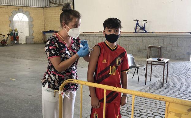 Concluye la campaña de vacunación en la localidad tras poner más de 8.000 dosis