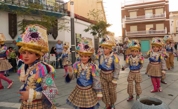 Los desfiles de carnaval se celebrarán el sábado y el lunes, además de un pasacalle el domingo