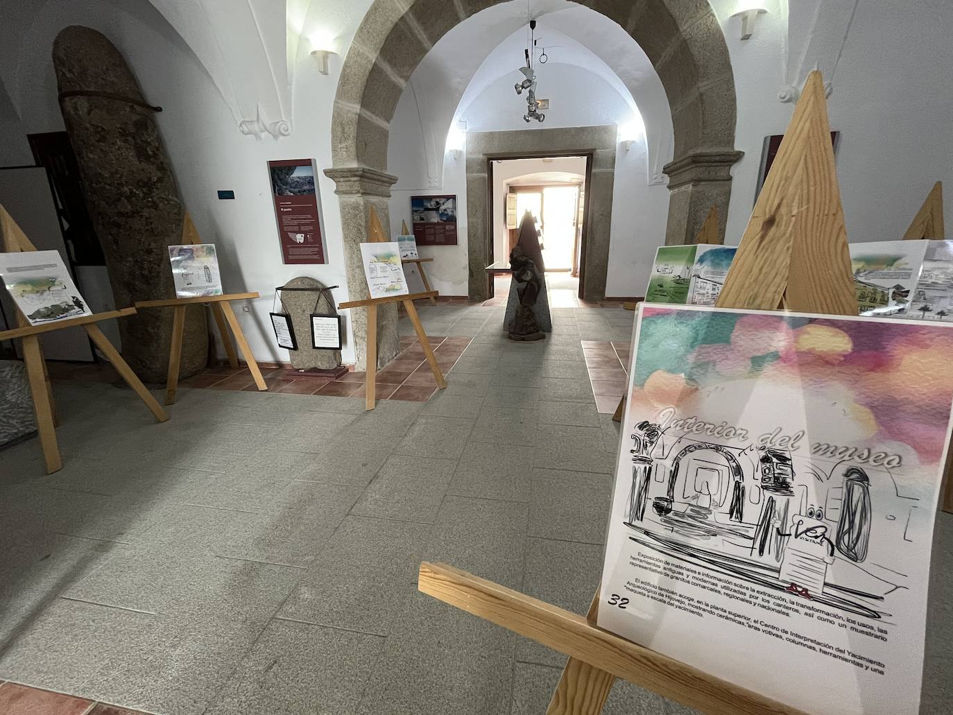 Exposición de láminas de Juana Deogracias por el Día de los Museos