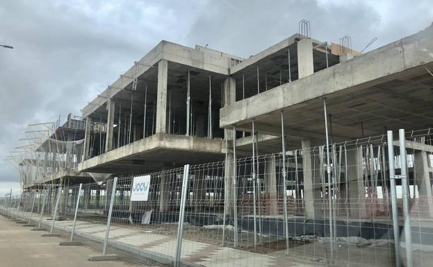 Las obras del nuevo colegio continúan en 'stand by'