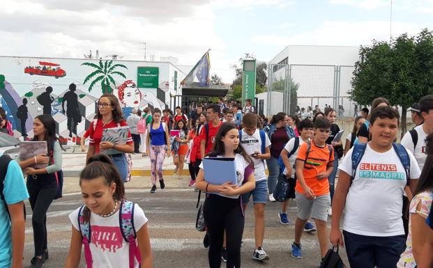 La normalidad vuelve a las aulas del IES Quintana en este inicio de curso