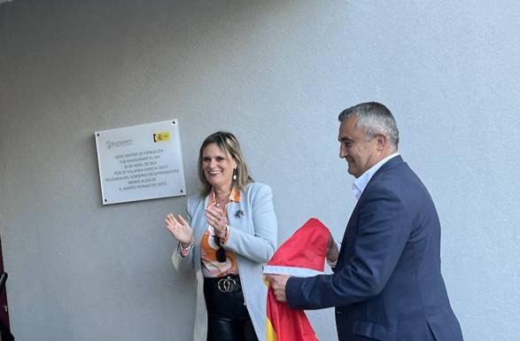 La Delegada del Gobierno, Yolanda García Seco inaugura el Centro de Formación Municipal