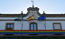 San Vicente conmemora el Día del Orgullo LGTBI con la lectura del manifiesto