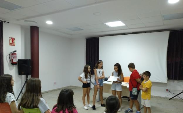 Mensajeros de la Paz imparte unos cursos sobre la toma de decisiones en edades tempranas