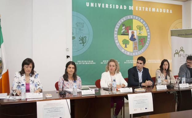 La UEx pone en marcha la segunda edición de una formación para el empleo dirigida a personas con discapacidad intelectual