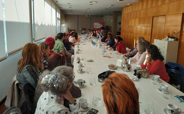 El Voluntariado Emeritense salta barreras en la cuarta edición de 'Un café para compartir'