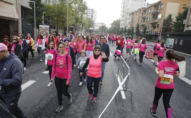 Valverde de Leganés se vuelca contra el cáncer de mama