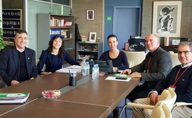 La Consejería de Educación y Empleo creará una comisión sobre educación inclusiva