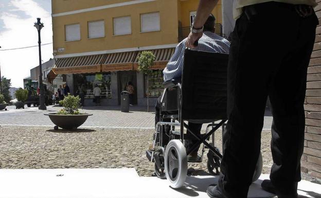 La accesibilidad centra otra edición de la iniciativa 'Un café para compartir' en Mérida