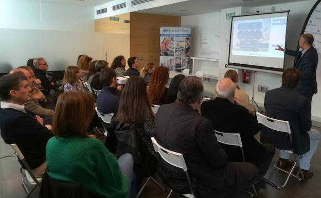El programa Incorpora de 'la Caixa' facilita 740 empleos a personas en riesgo de exclusión en Extremadura