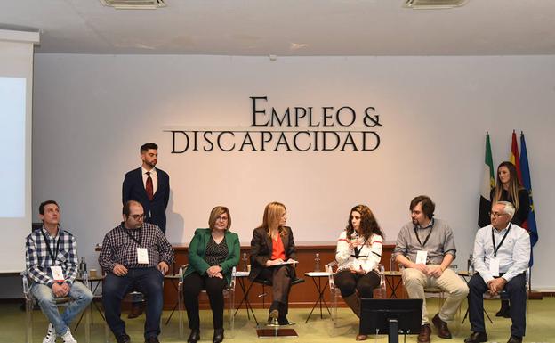 La jornada 'Discapacidad y Empleo' reúne a asociaciones y empresas que trabajan por la integración