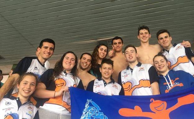 El Club Acuarun de Don Benito se suma al reto solidario contra el cáncer
