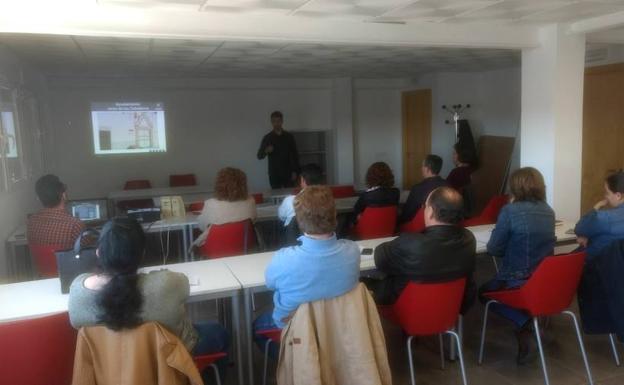 Moraleja acoge la presentación del reglamento de accesibilidad de Extremadura