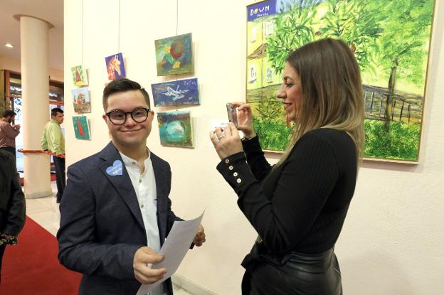 La muestra de Down Mérida se abre a colegios con dos de los artistas como guías