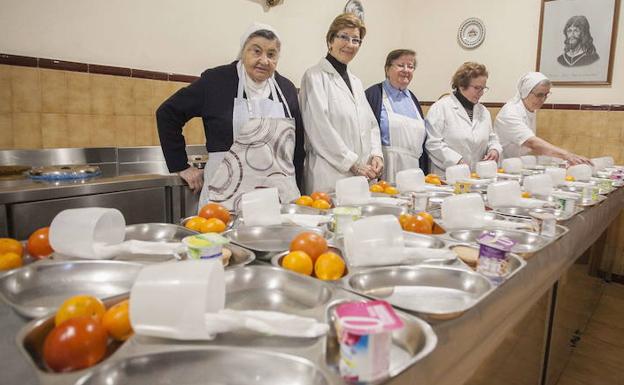 Las Hijas de la Caridad se movilizan para conseguir un albergue permanente en Badajoz
