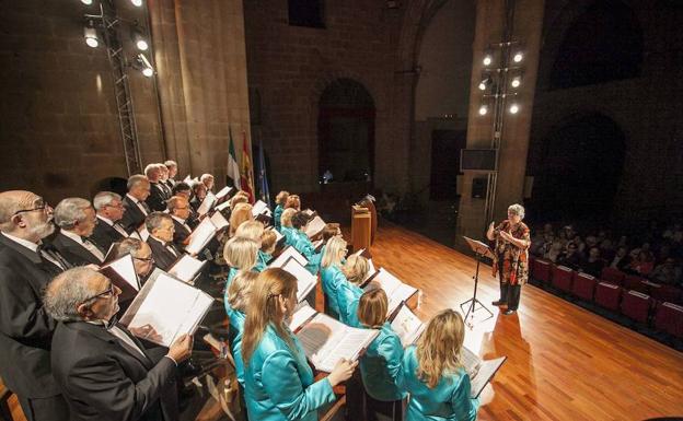 Tres agrupaciones corales participan en el Concierto de Primavera a favor de la Aecc