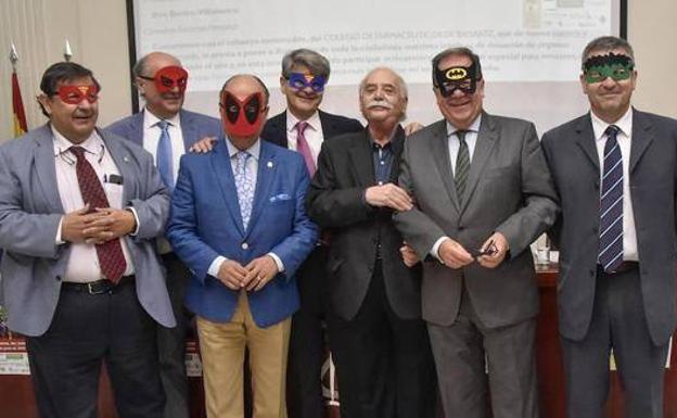 'Superhéroes' de los trasplantes para promover las donaciones