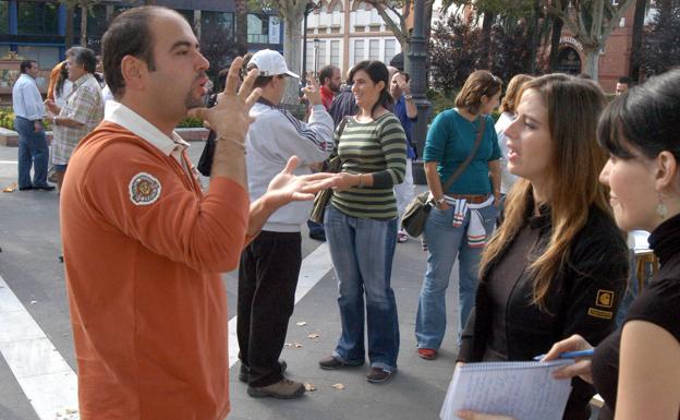 La Asociación de Personas Sordas de Cáceres recibe 41.600 euros de la Diputación