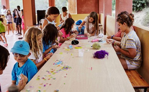 20 pacenses participan en los campamentos de CaixaProinfancia