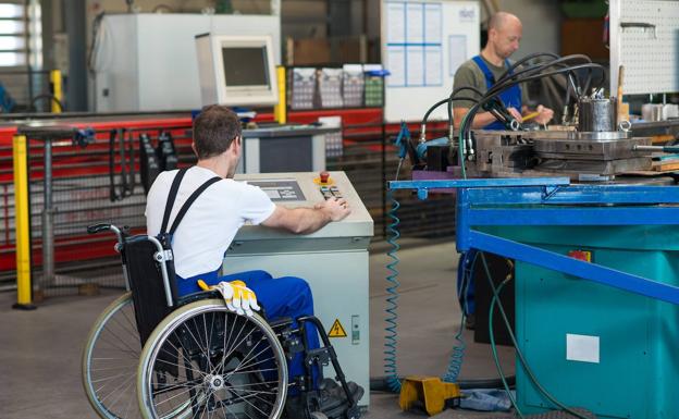 La Fundación Bancaria La Caixa contrata a 229 personas en Badajoz