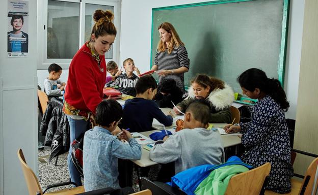 La Obra Social 'la Caixa' destina 88.000 euros para luchar contra la pobreza infantil en Badajoz