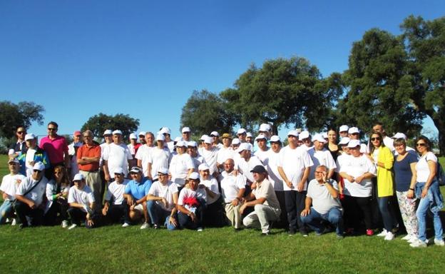 45 golfistas con discapacidad intelectual participan en el torneo adaptado de Mensajeros de la Paz