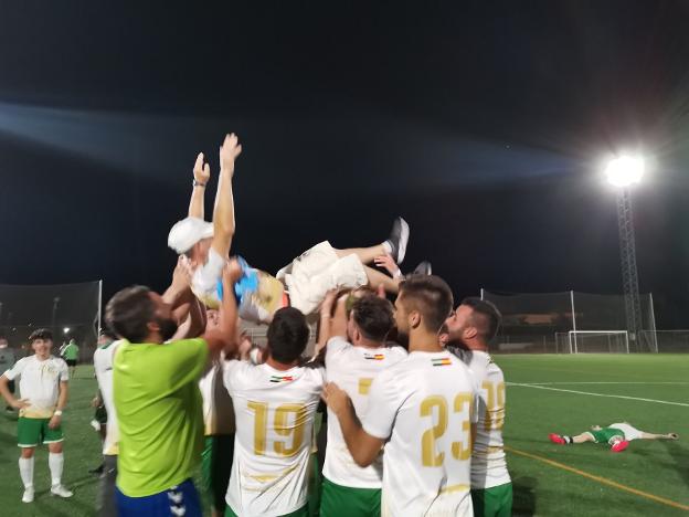 Penaltis y solidaridad en los ascensos