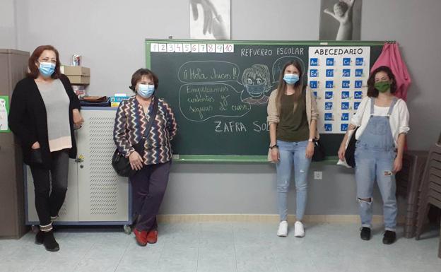 Zafra Solidaria retoma el próximo lunes sus clases de refuerzo para los escolares de las familias que atiende