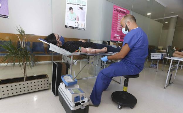 El Banco de Sangre de Extremadura convoca extracciones extraordinarias ante una posible escasez de donaciones