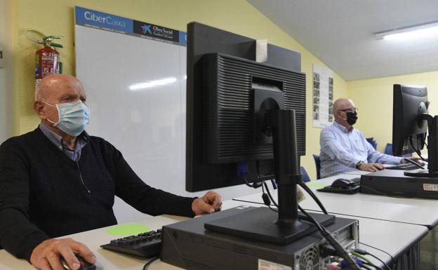 La fundación La Caixa pone en valor el voluntariado realizado por personas mayores de Extremadura