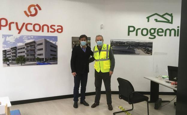 Fundación Pryconsa dona al Banco de Alimentos de Cáceres y a Acisjf los 4.500 euros recaudados