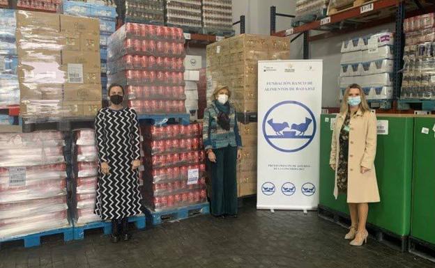 Mercadona dona más de 6.600 kilos de alimentos de productos Banco de Alimentos de Badajoz