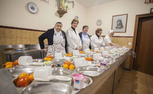 Organizan una recogida de alimentos para ayudar al comedor social de las Hijas de la Caridad de Cáceres